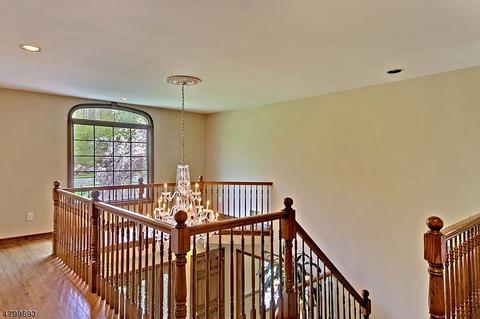 128 E Springbrook Dr, Gillette, NJ 07933 photo 11