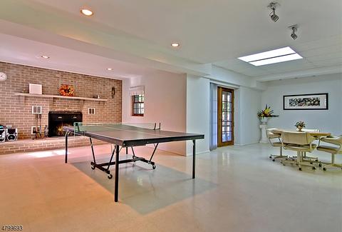128 E Springbrook Dr, Gillette, NJ 07933 photo 16