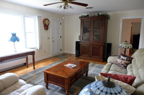 109 6th St, Hackettstown, NJ 07840 photo 8