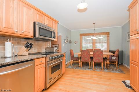 11 Apollo Dr, Wayne, NJ 07470 photo 6