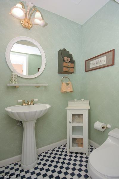 11 Apollo Dr, Wayne, NJ 07470 photo 13
