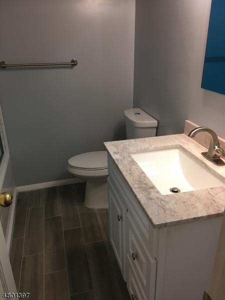 11 Apollo Dr, Wayne, NJ 07470 photo 14