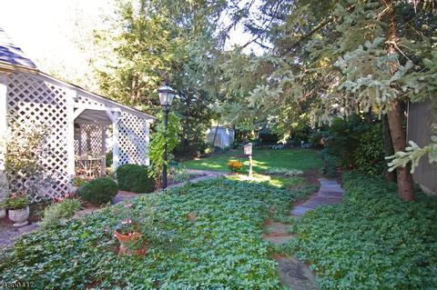 24 Spring St, Flemington, NJ 08822 photo 23