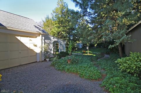 24 Spring St, Flemington, NJ 08822 photo 24