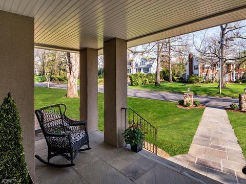 97 Colt Rd, Summit, NJ 07901 photo 2
