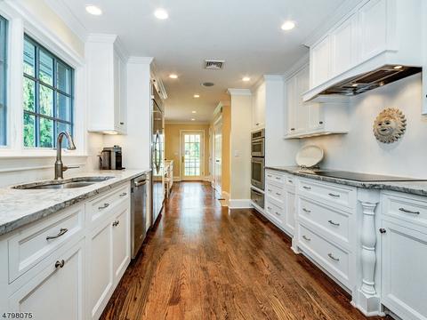97 Colt Rd, Summit, NJ 07901 photo 11