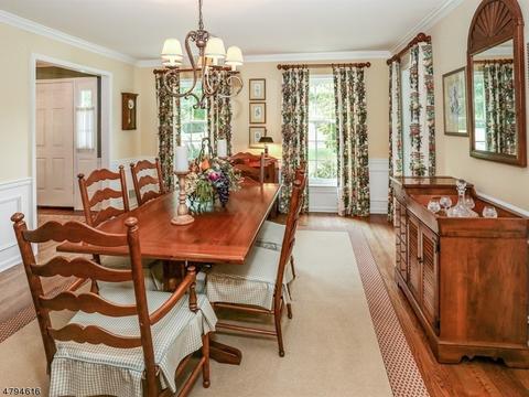 4 Sutton Ct, Mendham, NJ 07945 photo 4