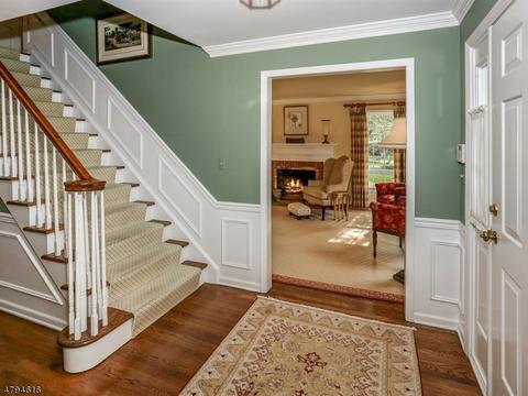 4 Sutton Ct, Mendham, NJ 07945 photo 2