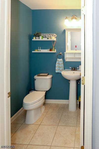 122 Carter Rd, Haskell, NJ 07420 photo 3