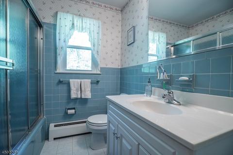 164 Andover Dr, Wayne, NJ 07470 photo 17