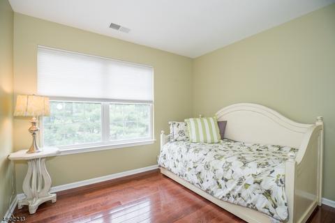 69 Atherton Ct, Wayne, NJ 07470 photo 18