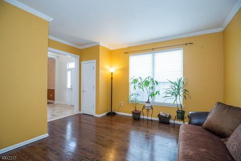 69 Atherton Ct, Wayne, NJ 07470 photo 5