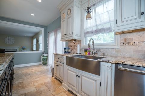 69 Atherton Ct, Wayne, NJ 07470 photo 14
