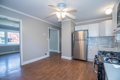 29 Wood St, Wayne, NJ 07470 photo 7