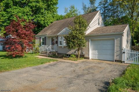 29 Wood St, Wayne, NJ 07470 photo 2