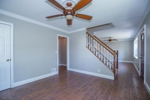 29 Wood St, Wayne, NJ 07470 photo 13