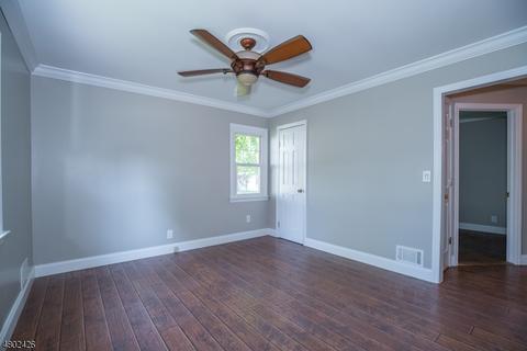 29 Wood St, Wayne, NJ 07470 photo 12