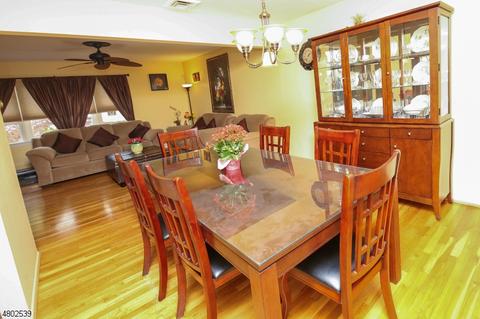 380 Wagner Ct, Paramus, NJ 07652 photo 7