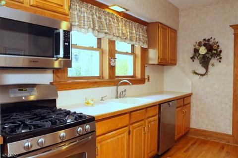 258 High Mountain Rd, North Haledon, NJ 07508 photo 12