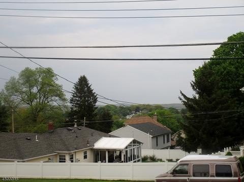 11 6th St, Dover, NJ 07801 photo 4