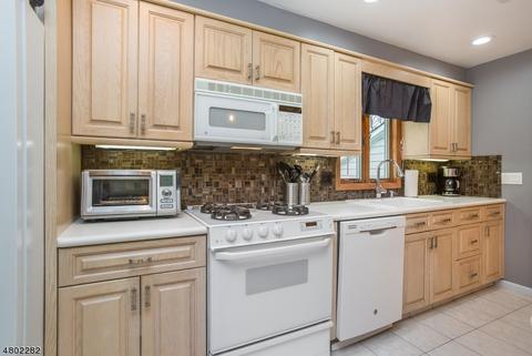 12 Valhalla Way, Wayne, NJ 07470 photo 7
