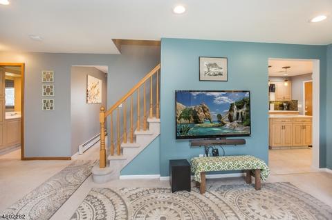 12 Valhalla Way, Wayne, NJ 07470 photo 3