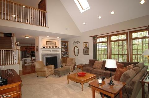 4 Michael Dr, Hackettstown, NJ 07840 photo 4