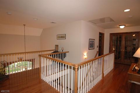 4 Michael Dr, Hackettstown, NJ 07840 photo 8