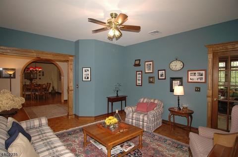 4 Michael Dr, Hackettstown, NJ 07840 photo 9