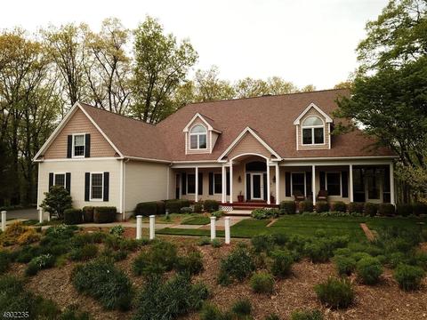 4 Michael Dr, Hackettstown, NJ 07840 photo 1