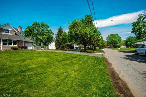 108 Highview Ter, Hackettstown, NJ 07840 photo 3