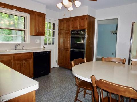 6 Webster Dr, Berkeley Heights, NJ 07922 photo 6