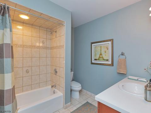 167 Town Ctr, Warren, NJ 07059 photo 13