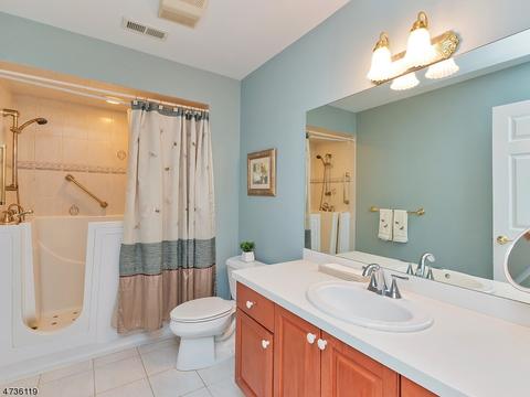 167 Town Ctr, Warren, NJ 07059 photo 15