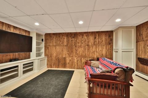 80 Fieldstone Pl, Wayne, NJ 07470 photo 16