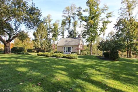 4 Talmage Rd, Mendham, NJ 07945 photo 2