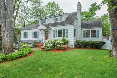 10 Mountainside Dr, Wayne, NJ 07470 photo 1