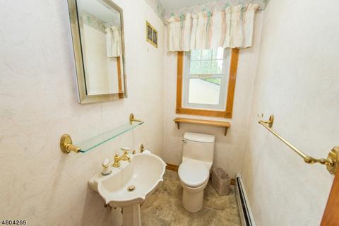 1 Ionic Ct, Parsippany-troy Hills Twp., NJ 07054 photo 7
