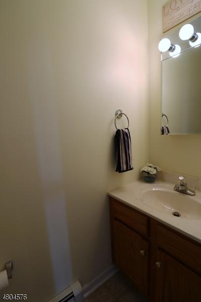 218 Harrison St, Nutley, NJ 07110 photo 4