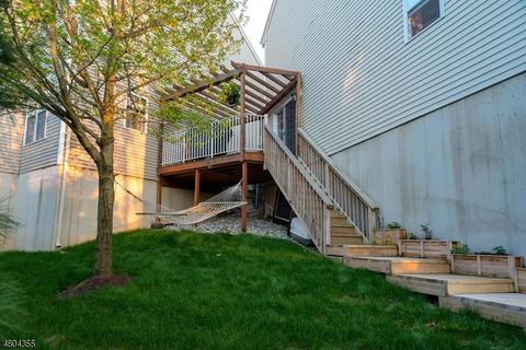 58 Brock Ln, Hackettstown, NJ 07840 photo 17