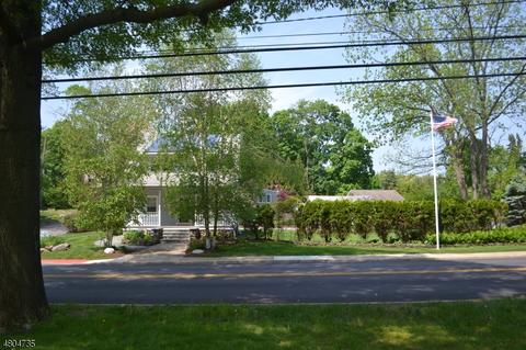 112 Hopper Ave, Waldwick, NJ 07463 photo 2