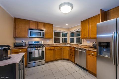 17 Hillcrest Dr, West Milford Twp., NJ 07421 photo 8