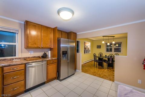 17 Hillcrest Dr, West Milford Twp., NJ 07421 photo 9