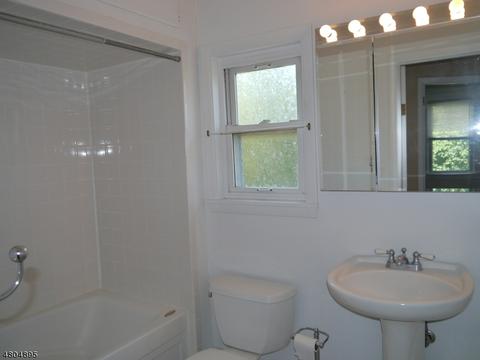 38 Hillside Ave, Teaneck, NJ 07666 photo 15