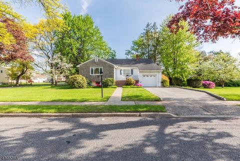 29 Burnside Pl, Wayne, NJ 07470 photo 20