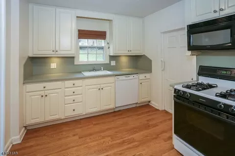 168 Blackburn Rd, Summit, NJ 07901 photo 11