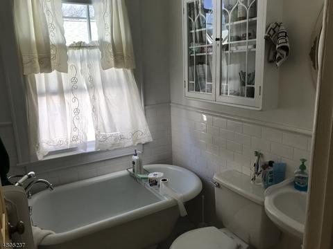 406 Hillside Ave, Nutley, NJ 07110 photo 16