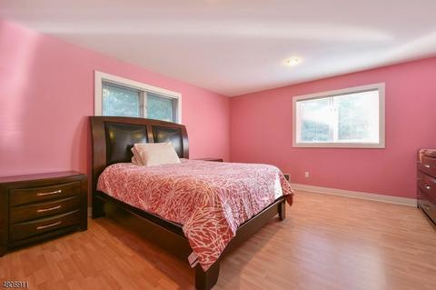 186 Eileen Dr, Cedar Grove, NJ 07009 photo 15