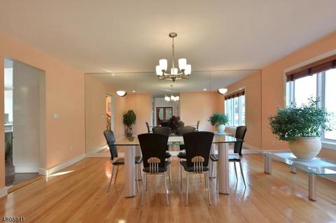 186 Eileen Dr, Cedar Grove, NJ 07009 photo 5