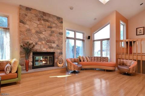 186 Eileen Dr, Cedar Grove, NJ 07009 photo 4